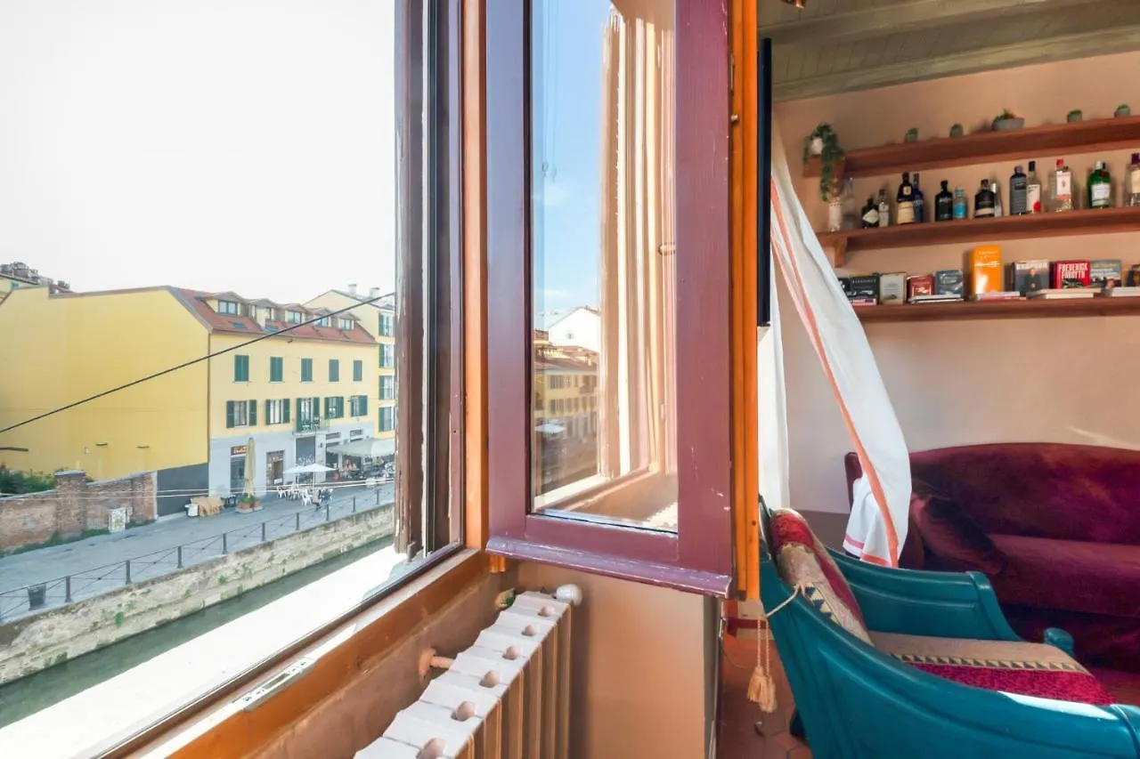 Easylife - Splendido Appartamento Con Vista Sul Naviglio Grande Milan 0*,  Italy